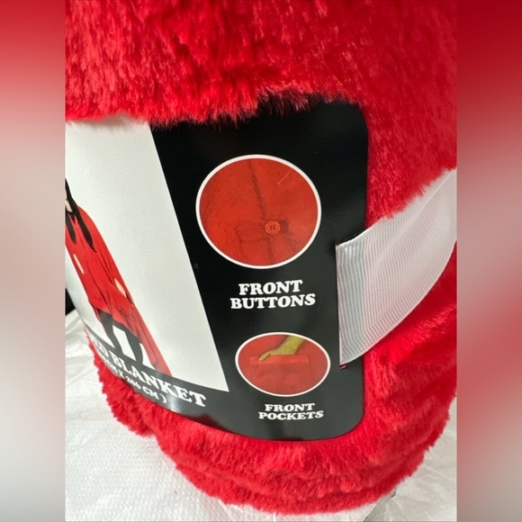 Adult Plush Hooded Blanket Jacket Minnie Mouse 43 x 81 Inches New - Picture 3 of 4